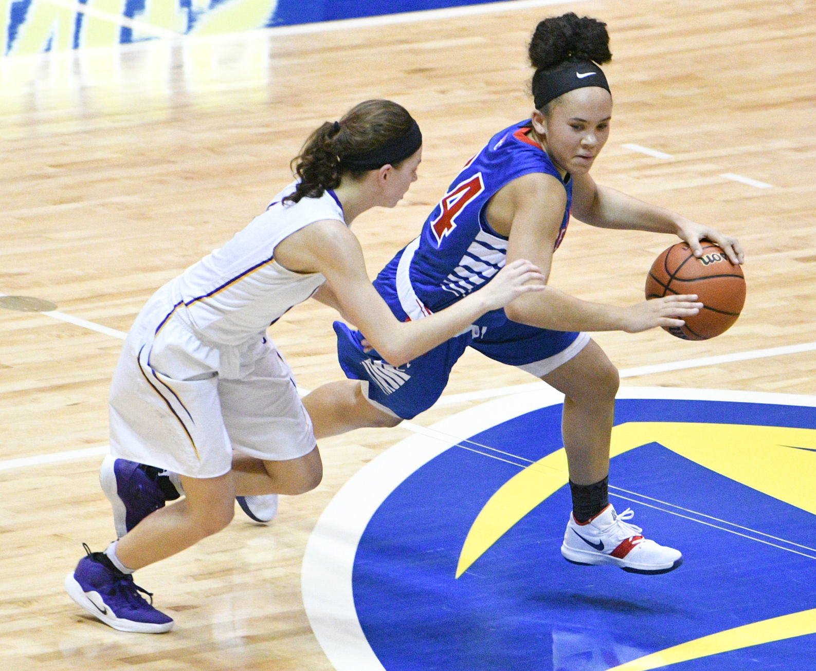 IHMVCU Shootout - Davenport Central vs. Sherrard